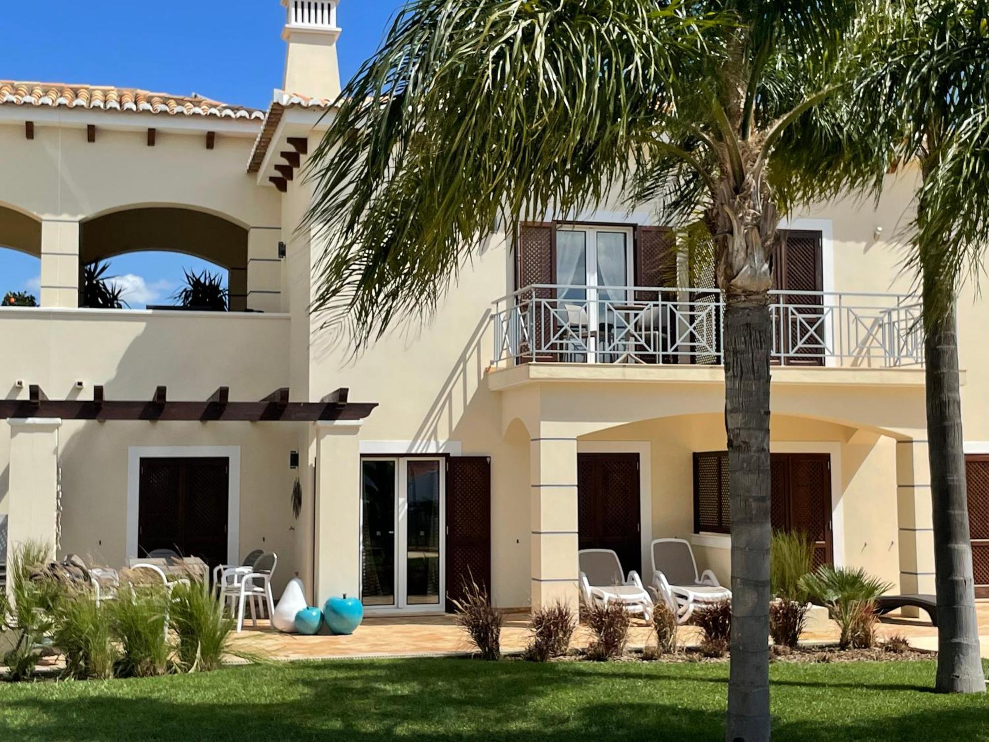 Villa Cascata, 3 Bedroom, Pool, Close To Olhos De Agua Албуфейра Екстериор снимка